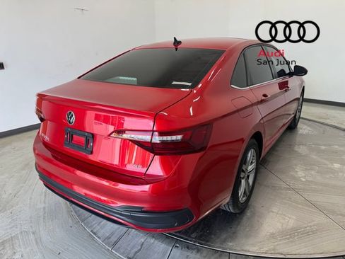 Used 2022 Volkswagen Jetta SE w/ Panoramic Sunroof Package FWD image 36