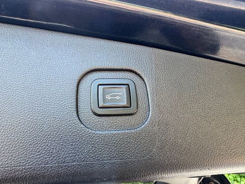 Used 2016 GMC Terrain Denali FWD image 6