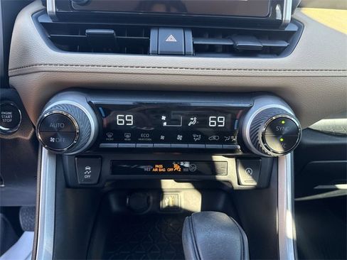 Used 2024 Toyota RAV4 XLE w/ Convenience Package image 20