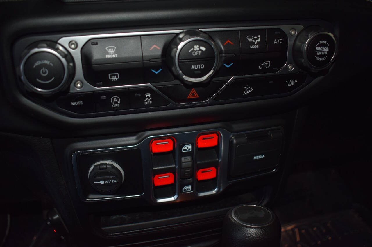 Used 2020 Jeep Wrangler Unlimited Sport AWD/4WD image 41