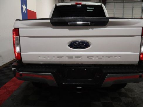 Used 2019 Ford F250 Lariat w/ Lariat Value Package AWD/4WD image 25