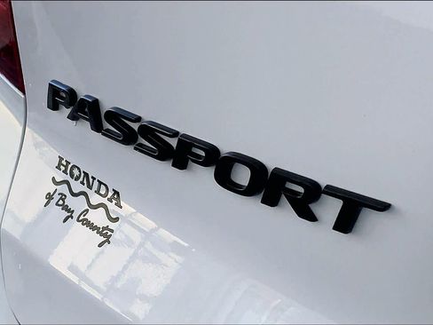 Used 2025 Honda Passport Black Edition image 33