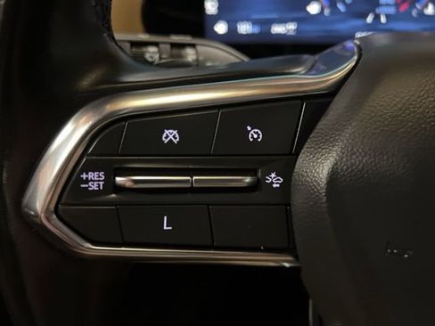 Used 2025 Chevrolet Equinox ACTIV w/ Safety and Technology Package image 41