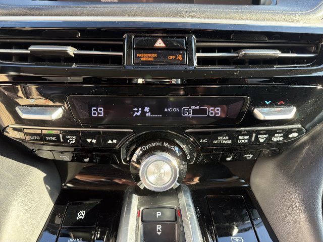 Used 2023 Acura MDX w/ Technology Package AWD/4WD image 28