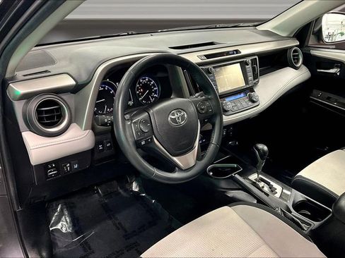 Used 2018 Toyota RAV4 Adventure AWD/4WD image 17
