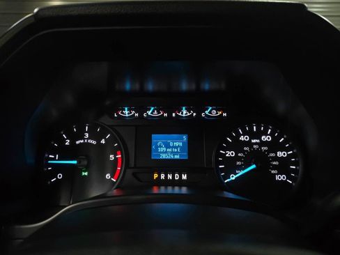 Used 2021 Ford F550 XL 4WD DRW Regular Cab Dually image 26