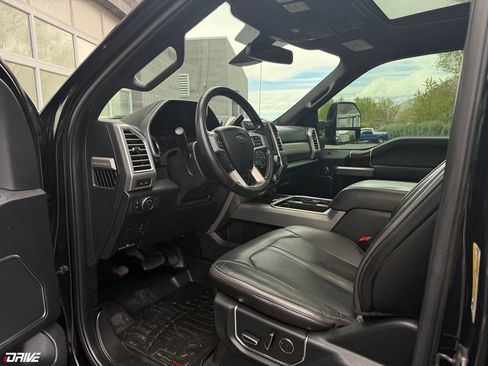 Used 2017 Ford F350 Platinum w/ Platinum Ultimate Package AWD/4WD image 37