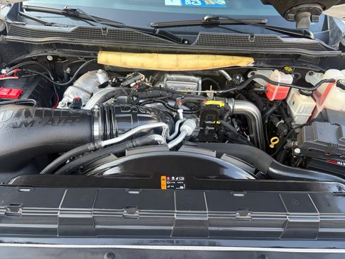Used 2020 Chevrolet Silverado 3500 LTZ w/ LTZ Premium Package AWD/4WD image 30