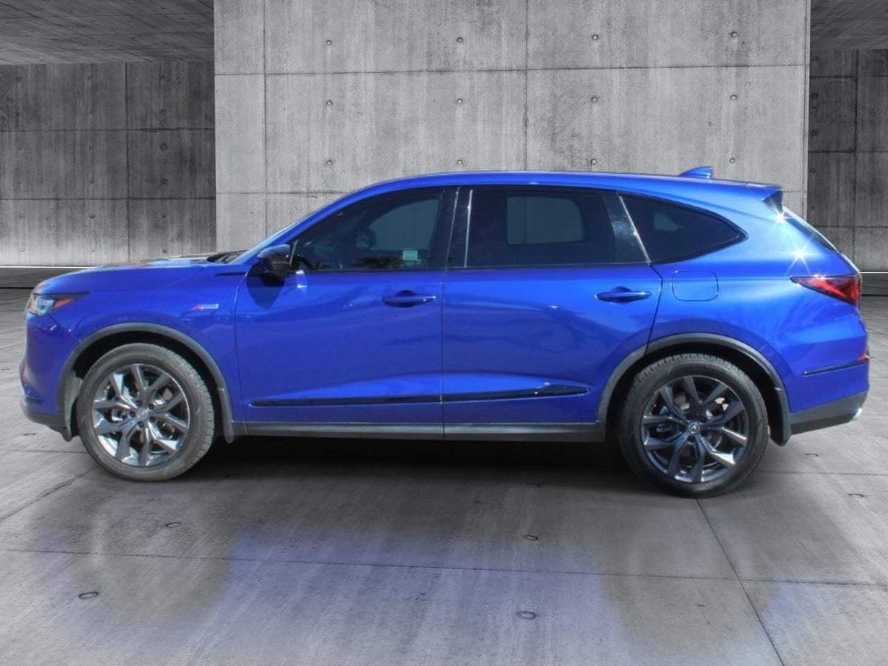 Used 2022 Acura MDX A-Spec AWD/4WD image 2