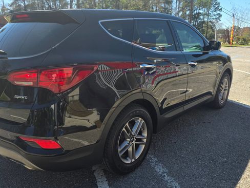 Used 2018 Hyundai Santa Fe Sport FWD image 7