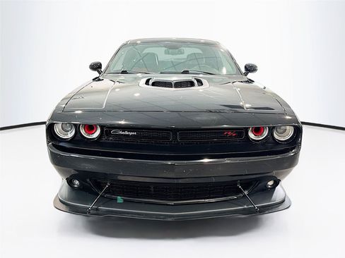 Used 2016 Dodge Challenger R/T Scat Pack RWD image 23
