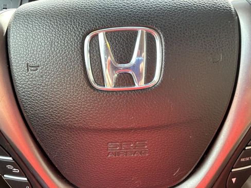 Used 2016 Honda Pilot LX image 21