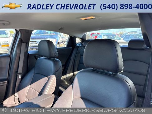 Certified 2024 Chevrolet Malibu LT image 2