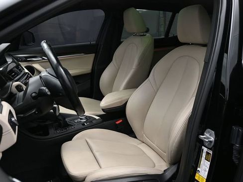 Used 2019 BMW X2 xDrive28i w/ Convenience Package AWD/4WD image 9