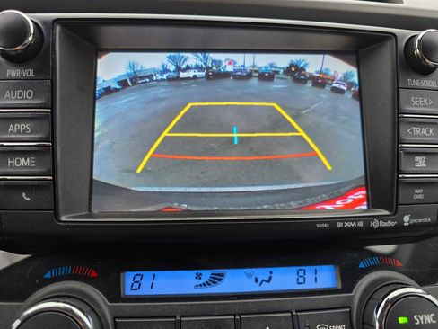 Used 2018 Toyota RAV4 Adventure image 33