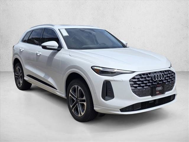 New 2026 Audi Q5 Premium AWD/4WD image 3