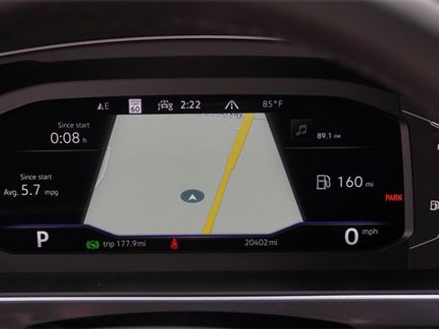 Used 2022 Volkswagen Tiguan SEL R-Line image 33