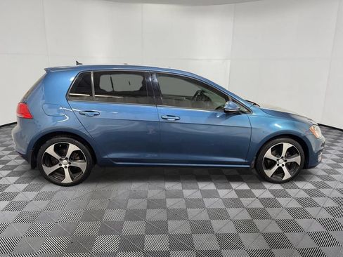 Used 2016 Volkswagen Golf S FWD image 7