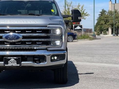 Used 2024 Ford F250 Lariat AWD/4WD image 11