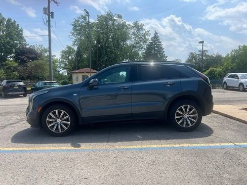 Used 2019 Cadillac XT4 Sport w/ Cold Weather Package AWD/4WD image 5