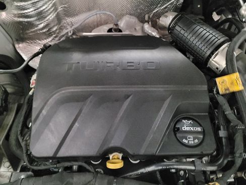 Used 2024 Buick Envista Preferred FWD image 30
