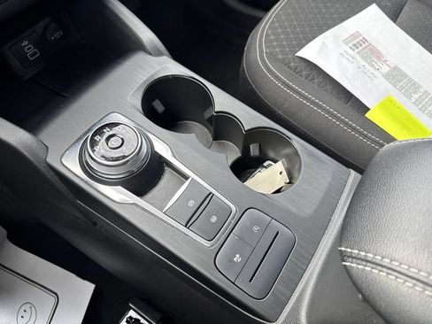 Used 2024 Ford Escape Active AWD/4WD image 23