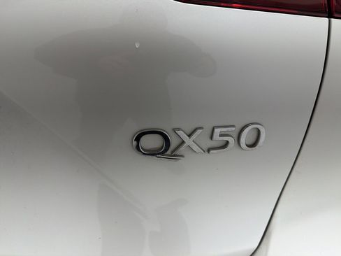 Used 2024 INFINITI QX50 Luxe image 35