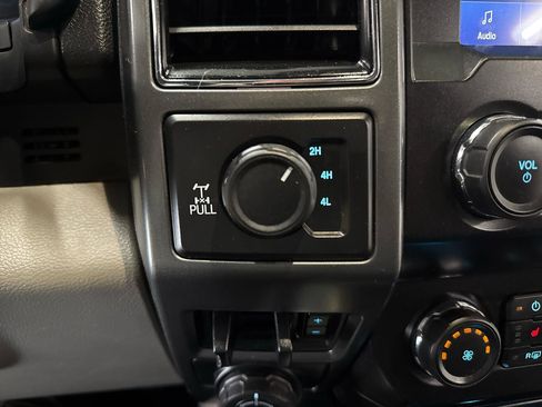 Used 2021 Ford F250 XLT w/ XLT Premium Package AWD/4WD image 22