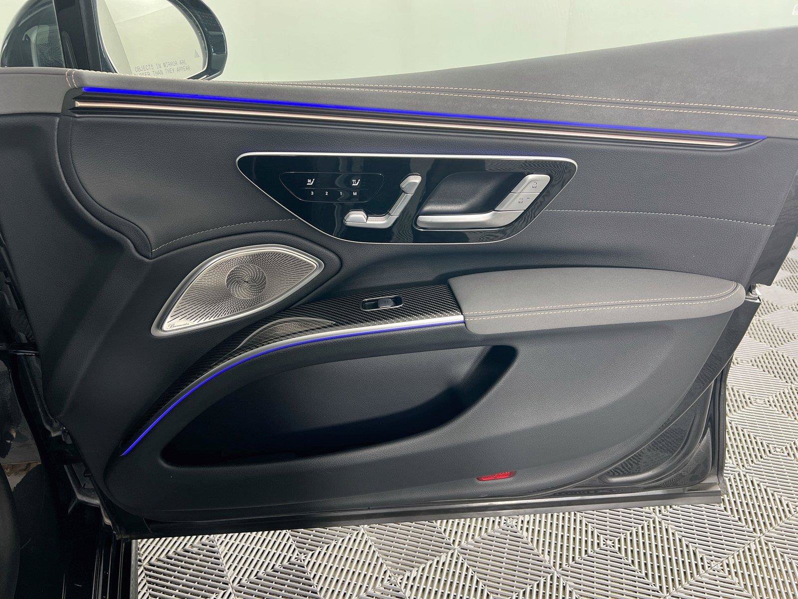 Certified 2023 Mercedes-Benz EQS AMG 4MATIC image 31