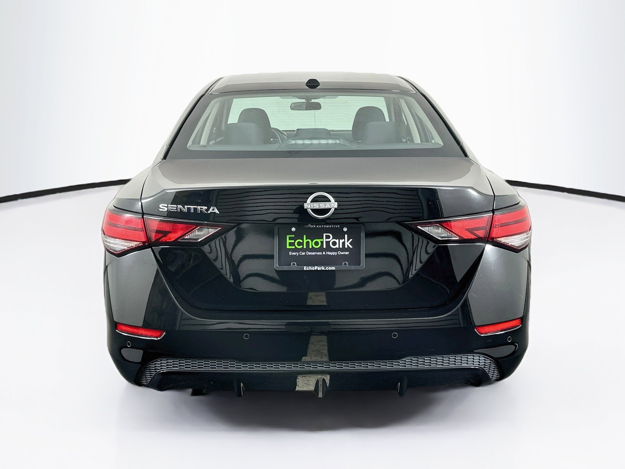 Used 2025 Nissan Sentra SV FWD image 7