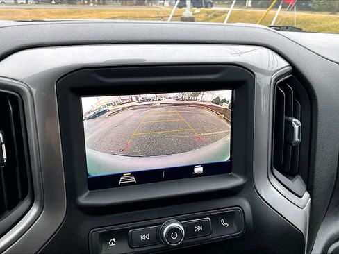 Used 2021 Chevrolet Silverado 1500 Custom image 25