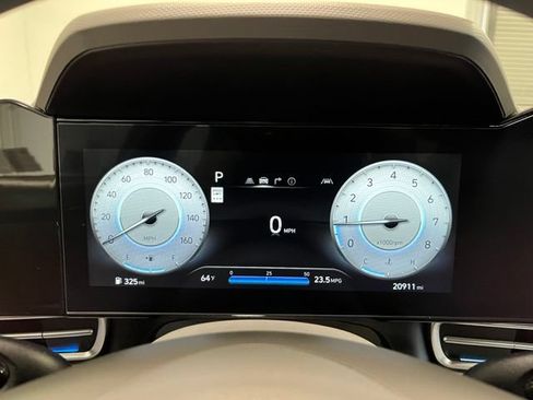 Used 2024 Hyundai Elantra SEL FWD image 24