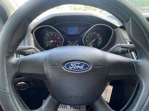 Used 2012 Ford Focus S FWD image 12