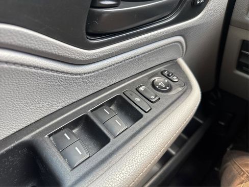 Used 2018 Honda Odyssey EX-L image 30