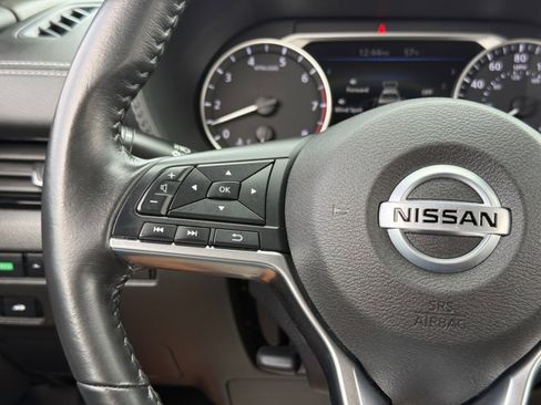 Used 2023 Nissan Sentra SV image 19