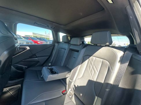 Certified 2025 BMW X3 xDrive30i w/ Convenience Package image 24