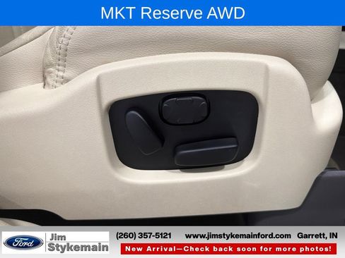 Used 2018 Lincoln MKT AWD w/ Technology Package image 46