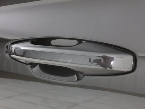 Used 2025 Volvo V60 B5 Cross Country Plus image 21