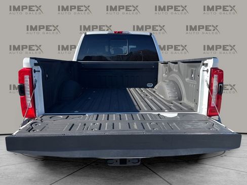 Used 2023 Ford F250 Lariat w/ FX4 Off-Road Package image 30