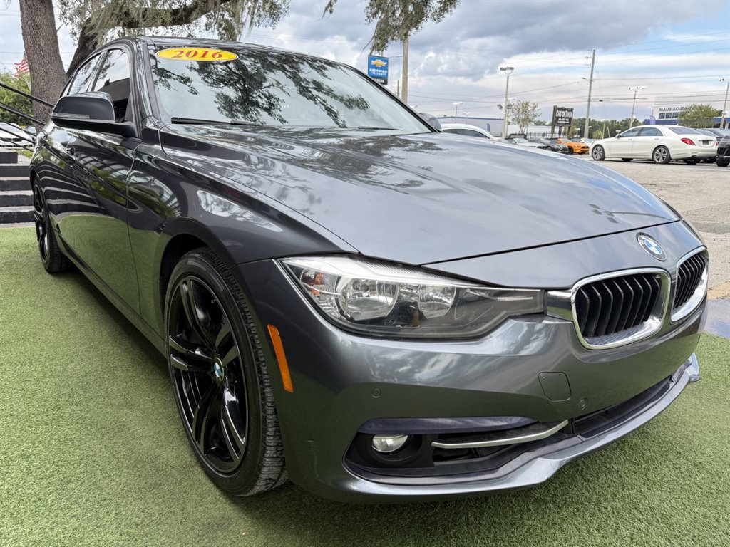 Used 2016 BMW 328i Sedan w/ Driver Assistance Package RWD image 3