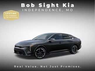 New 2025 Kia K4 GT-Line w/ GT-Line Sunroof Package video 3