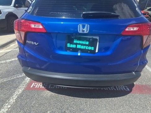 Used 2018 Honda HR-V LX image 6