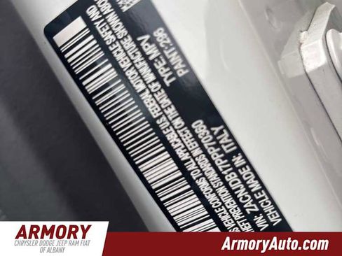 Used 2023 Jeep Renegade Latitude image 40