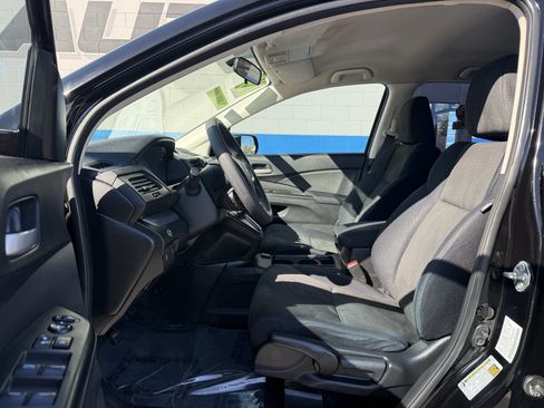 Used 2015 Honda CR-V LX image 9