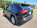 Used 2019 Toyota RAV4 LE image 5