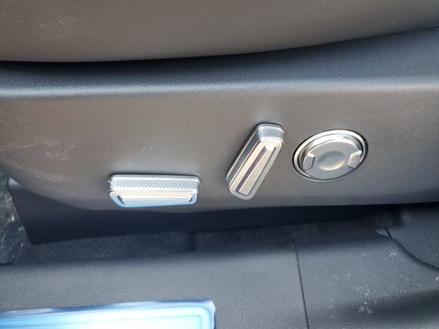 New 2026 Lincoln Nautilus Reserve image 12