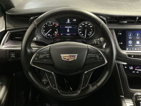 Used 2021 Cadillac XT5 Luxury FWD image 17