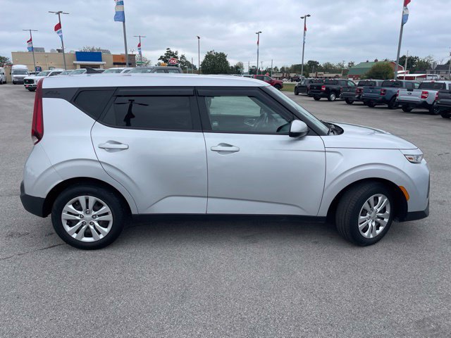 Used 2020 Kia Soul LX FWD image 13