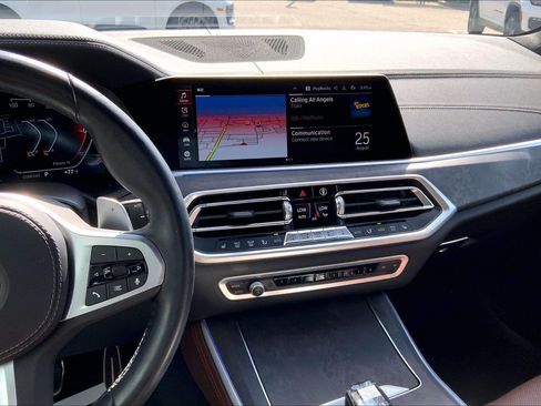 Used 2023 BMW X5 sDrive40i w/ M Sport Package RWD image 17
