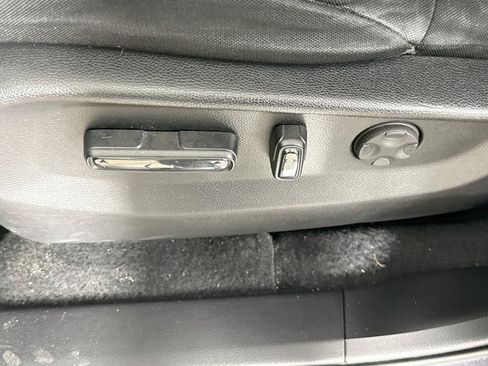 Used 2019 Honda CR-V EX image 22